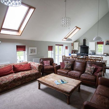 Wellstone Cottages - Honey Coach House Llanfyrnach Eksteriør bilde